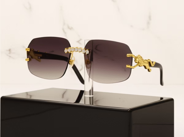 Rising Lion Buffs Luxury Eyewear - Handcrafted Buffalo Horn Frames with Lion Detail Accents